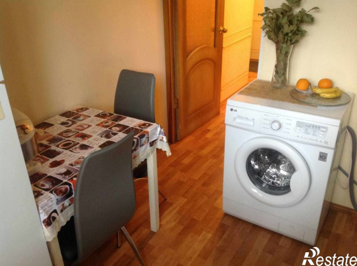 2-комн квартира Балакирева ул, 53