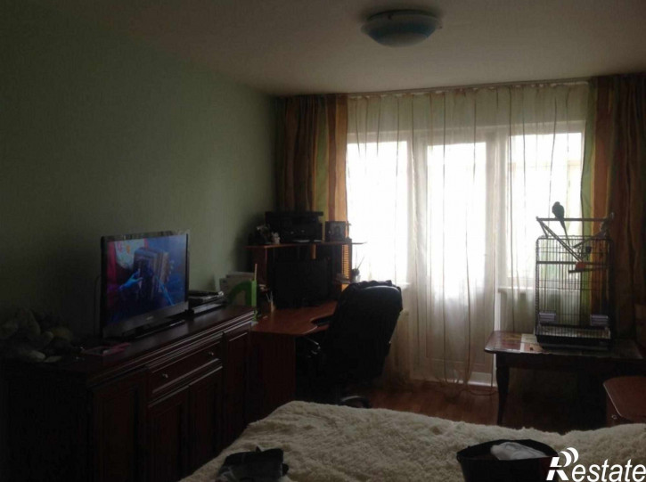 2-комн квартира Балакирева ул, 53