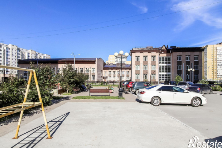 3-комн квартира Заречный проезд, 39а/2