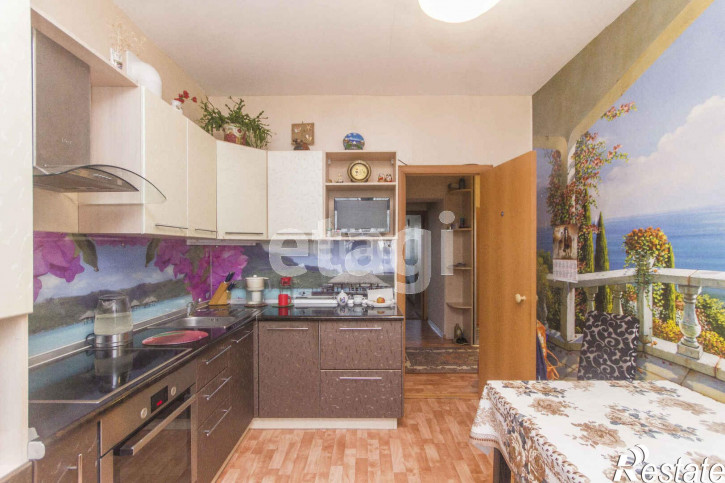 2-комн квартира Источник, 91
