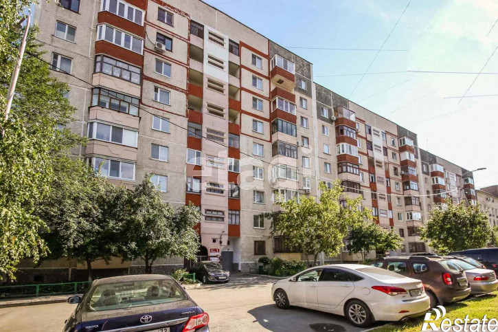 4-комн квартира Холодильная, 118
