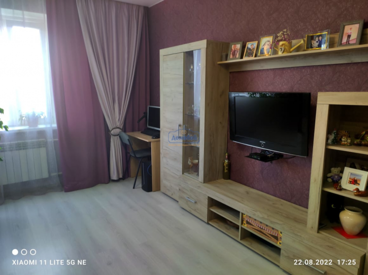 3-комн квартира Фомушина ул., 8к1