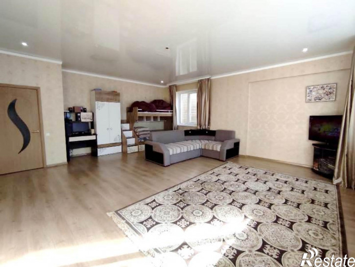 2-комн квартира Центральный район, 30