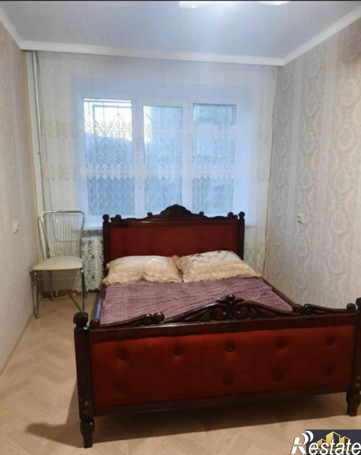 3-комн квартира Островского ул.