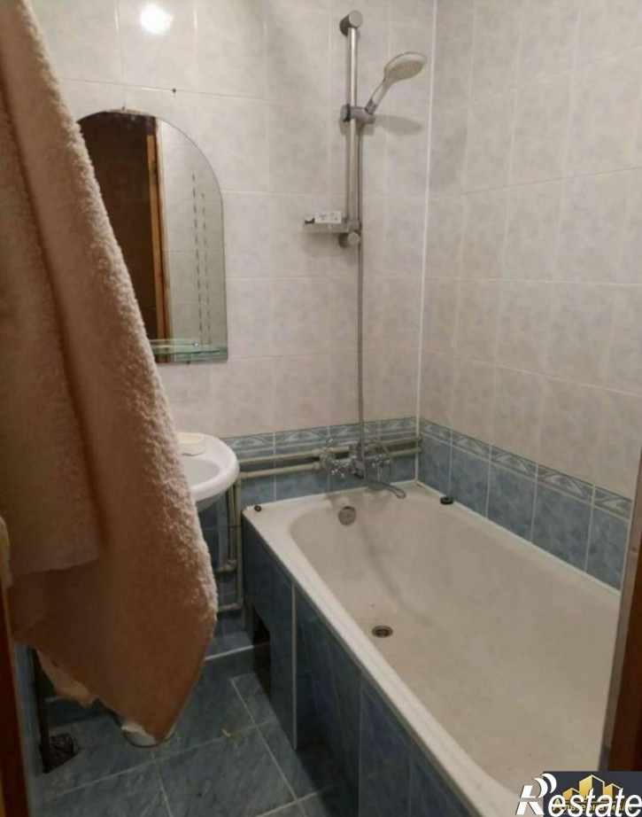 3-комн квартира Островского ул.