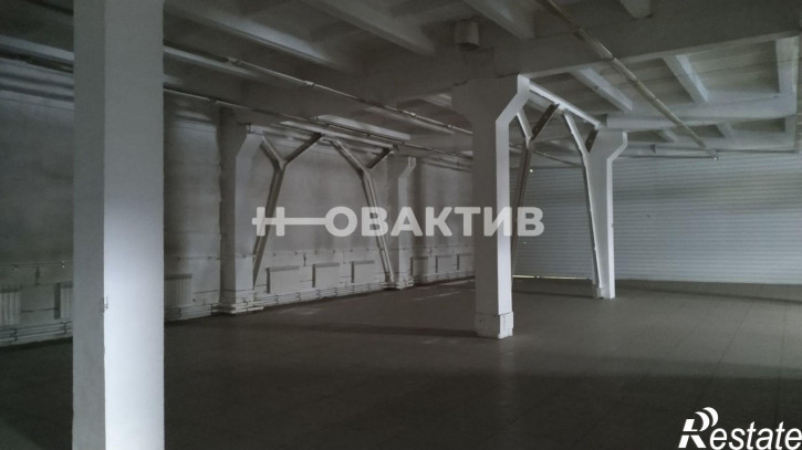 Помещение свободного назначения улица Максима и Николая Казанцевых, 157