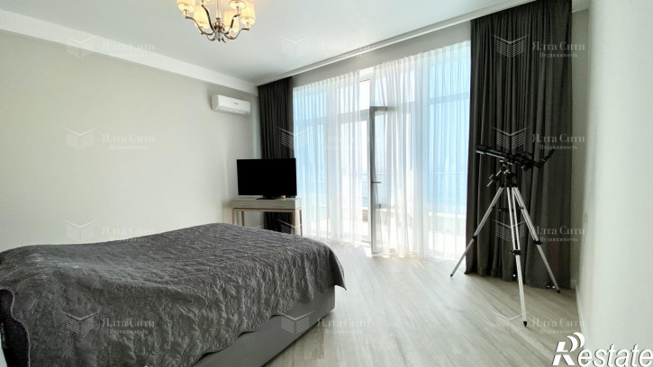 3-комн квартира Ялтинская ул., 14в
