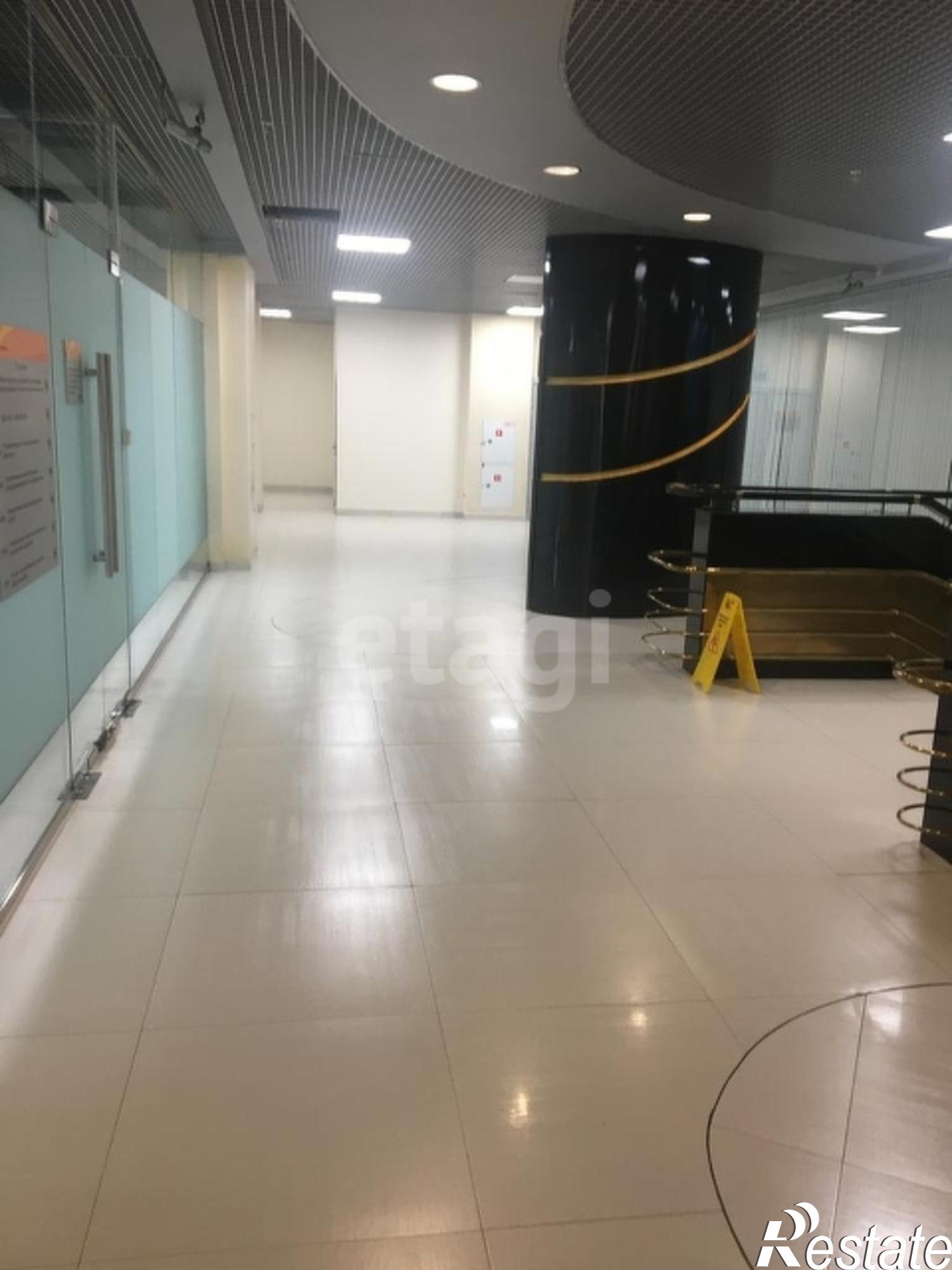Купить офис, помещение под офис за 11 700 000 рублей на улица Молокова