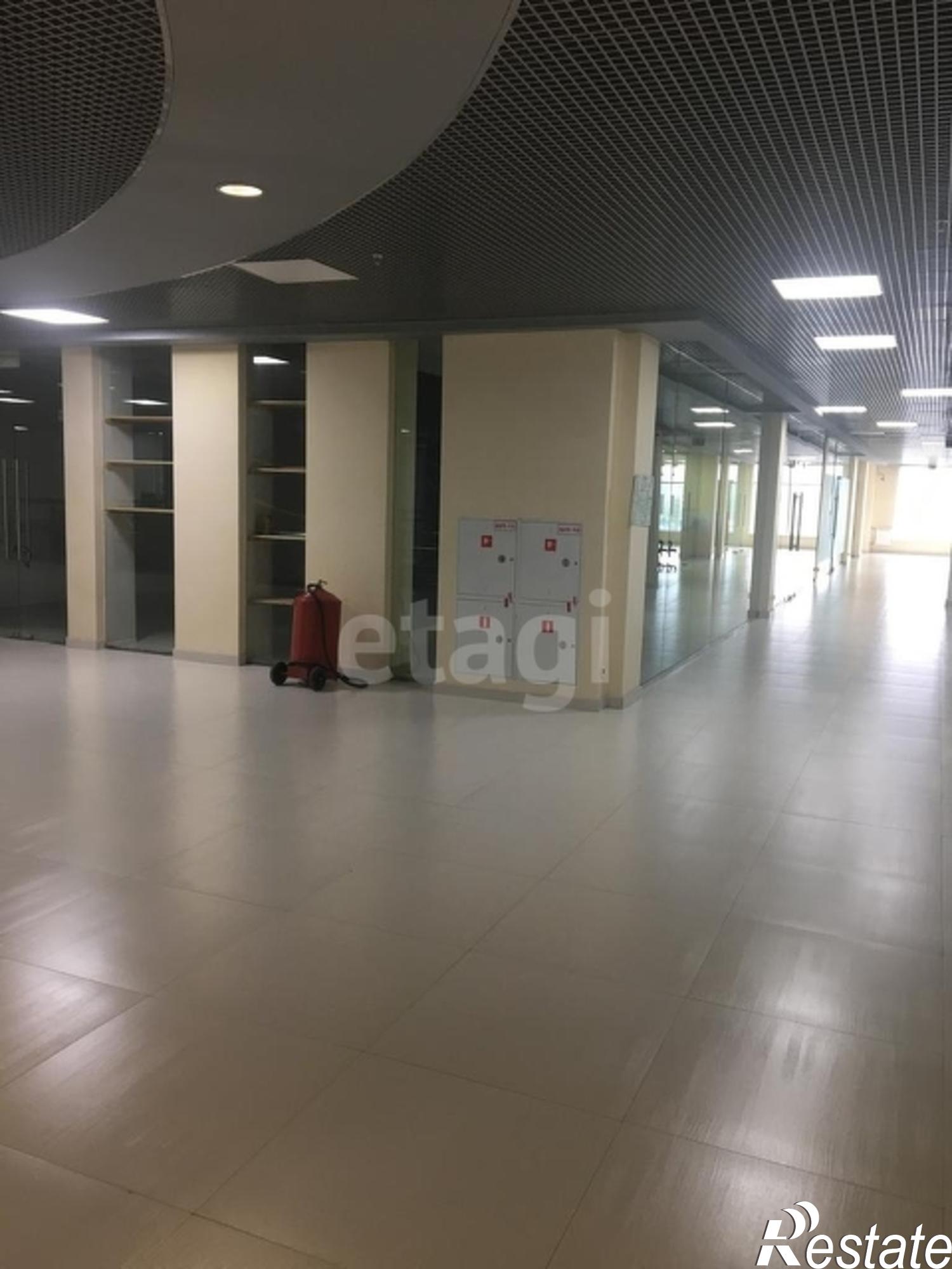 Купить офис, помещение под офис за 11 700 000 рублей на улица Молокова