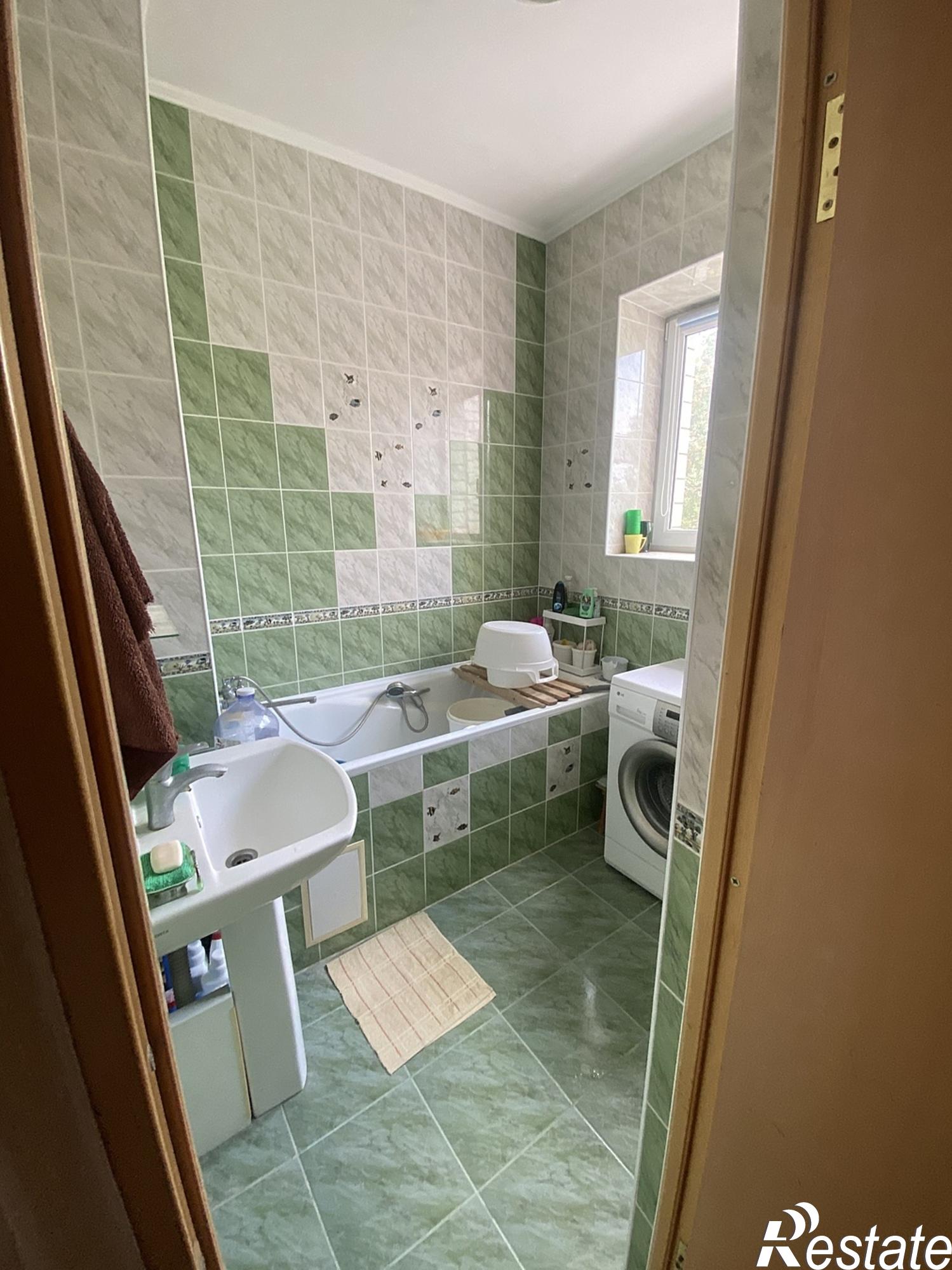 Купить дачу, дом, коттедж за 18 000 000 рублей на 3-й проезд