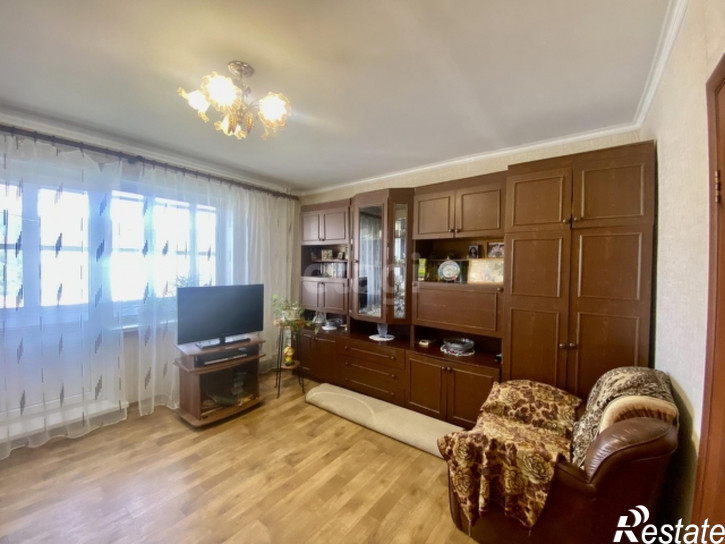 3-комн квартира улица Чкалова