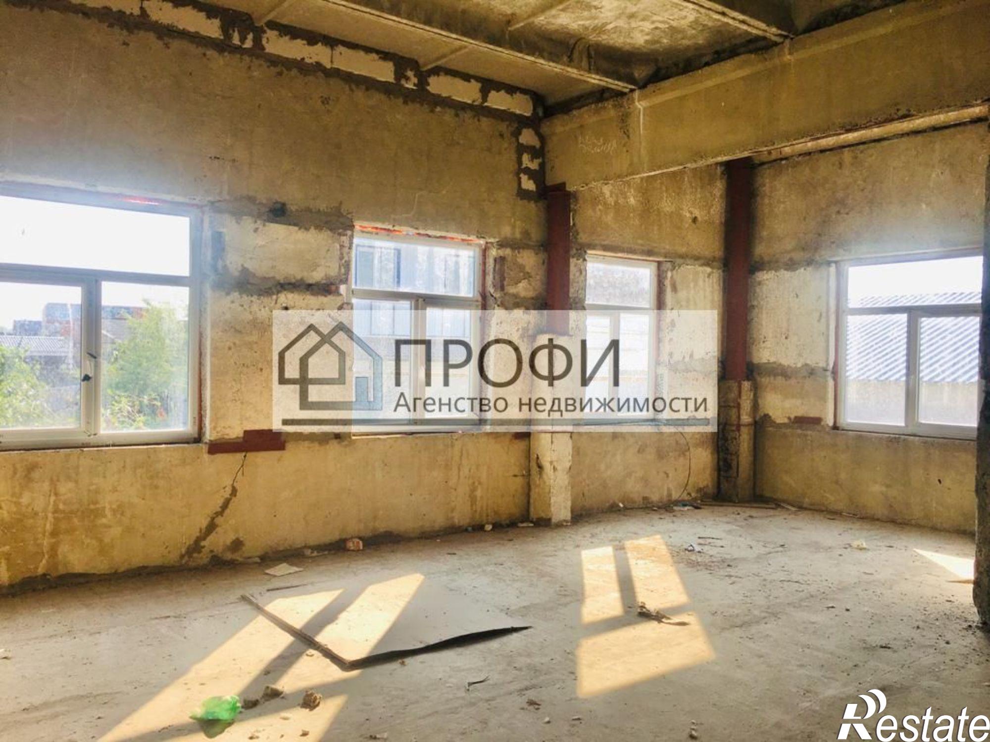Купить помещение свободного назначения за 2 700 000 рублей на Володарского ул