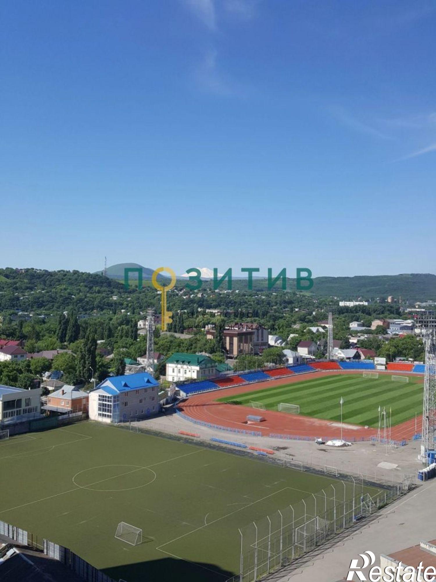 Купить квартиру за 12 000 000 рублей на Дунаевского ул, 1к3