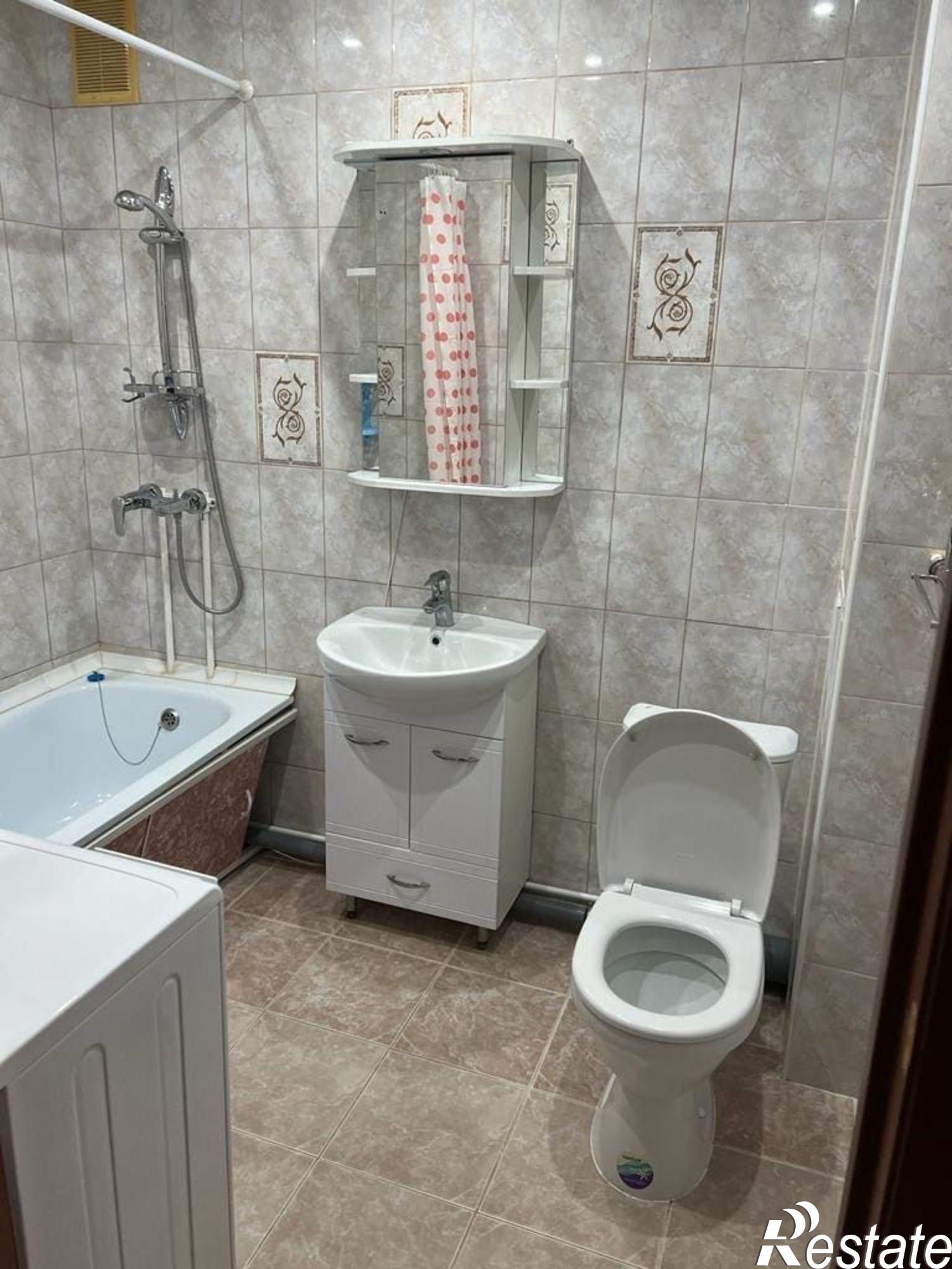 Сдать квартиру за 27 000 рублей на Полевая ул, 37Б