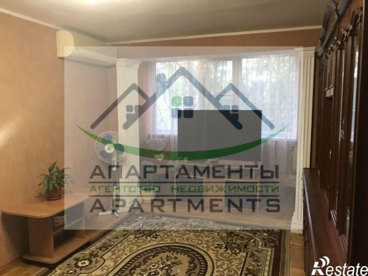 4-комн квартира Бутырина ул, 1