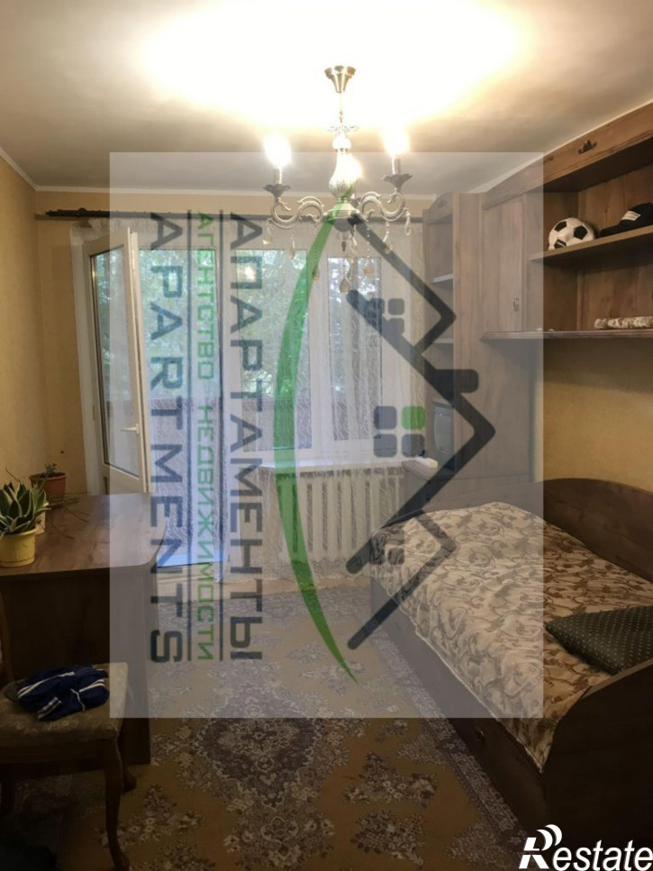 4-комн квартира Бутырина ул, 1