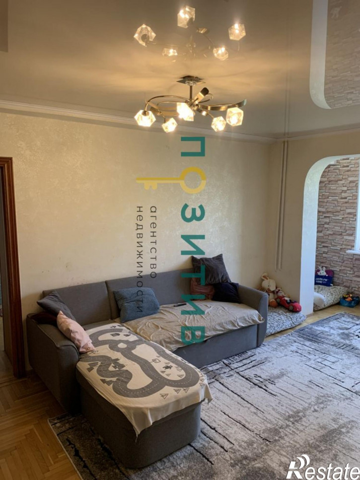 3-комн квартира Калинина пр-кт, 2к3