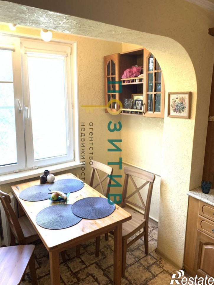 3-комн квартира Калинина пр-кт, 2к3
