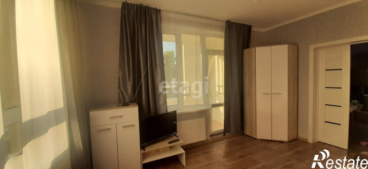 3-комн квартира Сергея Джанбровского, 13