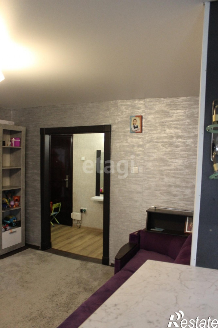 3-комн квартира Монтажников, 13