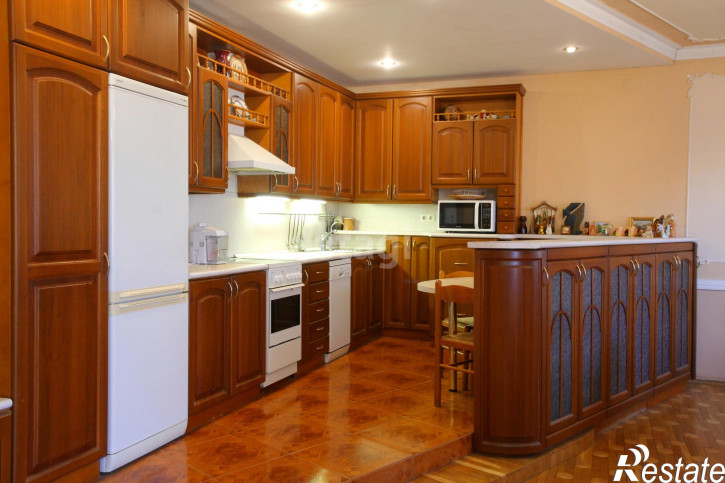 4-комн квартира Семакова, 6