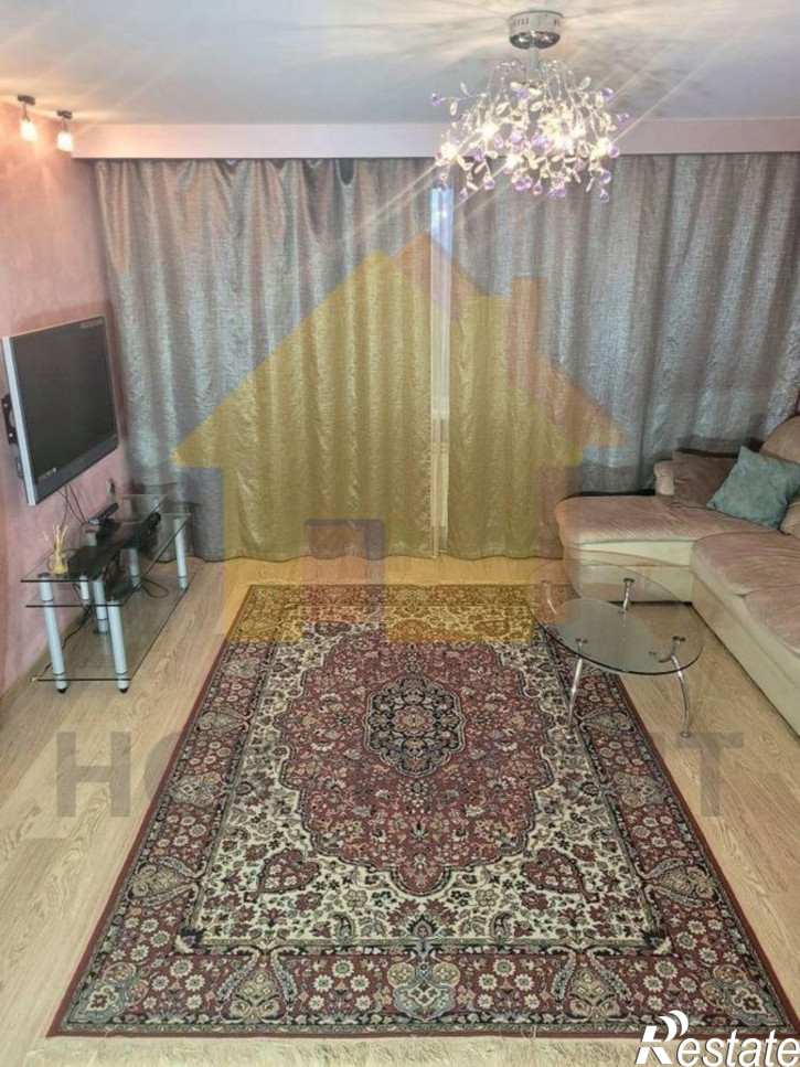 3-комн квартира мкр. Горский,53