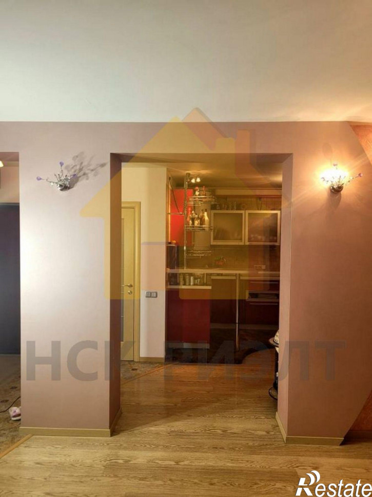 3-комн квартира мкр. Горский,53