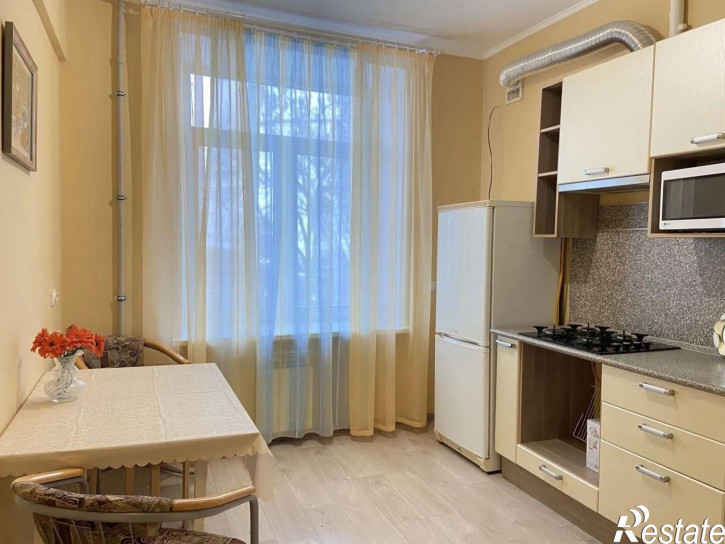 2-комн квартира Волжский проспект, 37