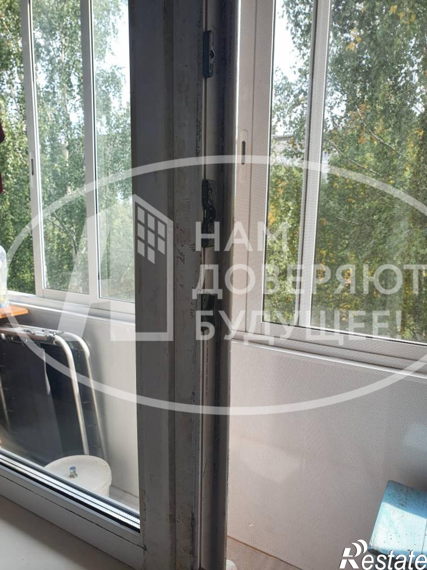 Купить квартиру за 550 000 рублей на проспект Свердлова, 4Б