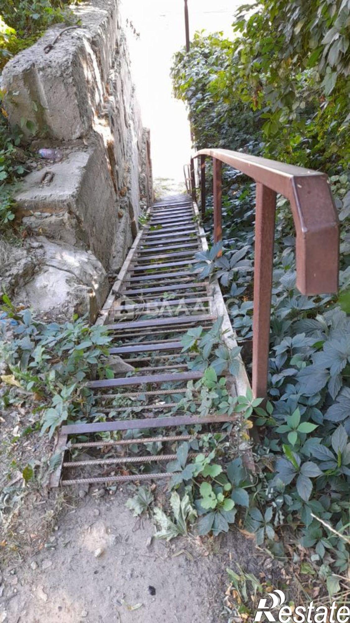 Купить гараж, место в паркинге за 498 025 рублей на Садовая улица, 118В