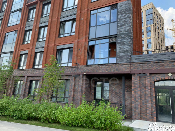 4-комн квартира Фабричная, 65