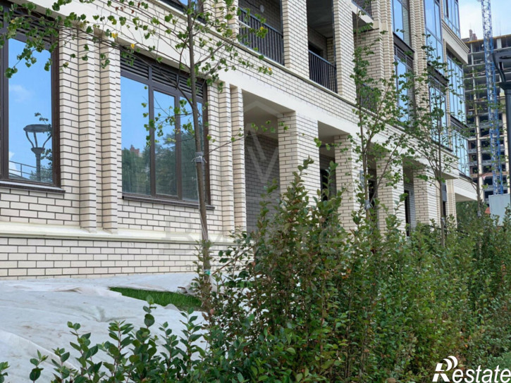 4-комн квартира Фабричная, 65