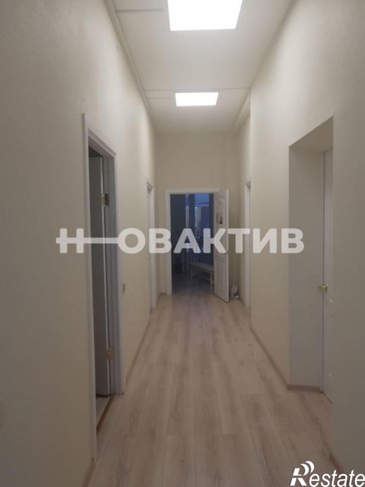 Торговое помещение улица Островского, 78