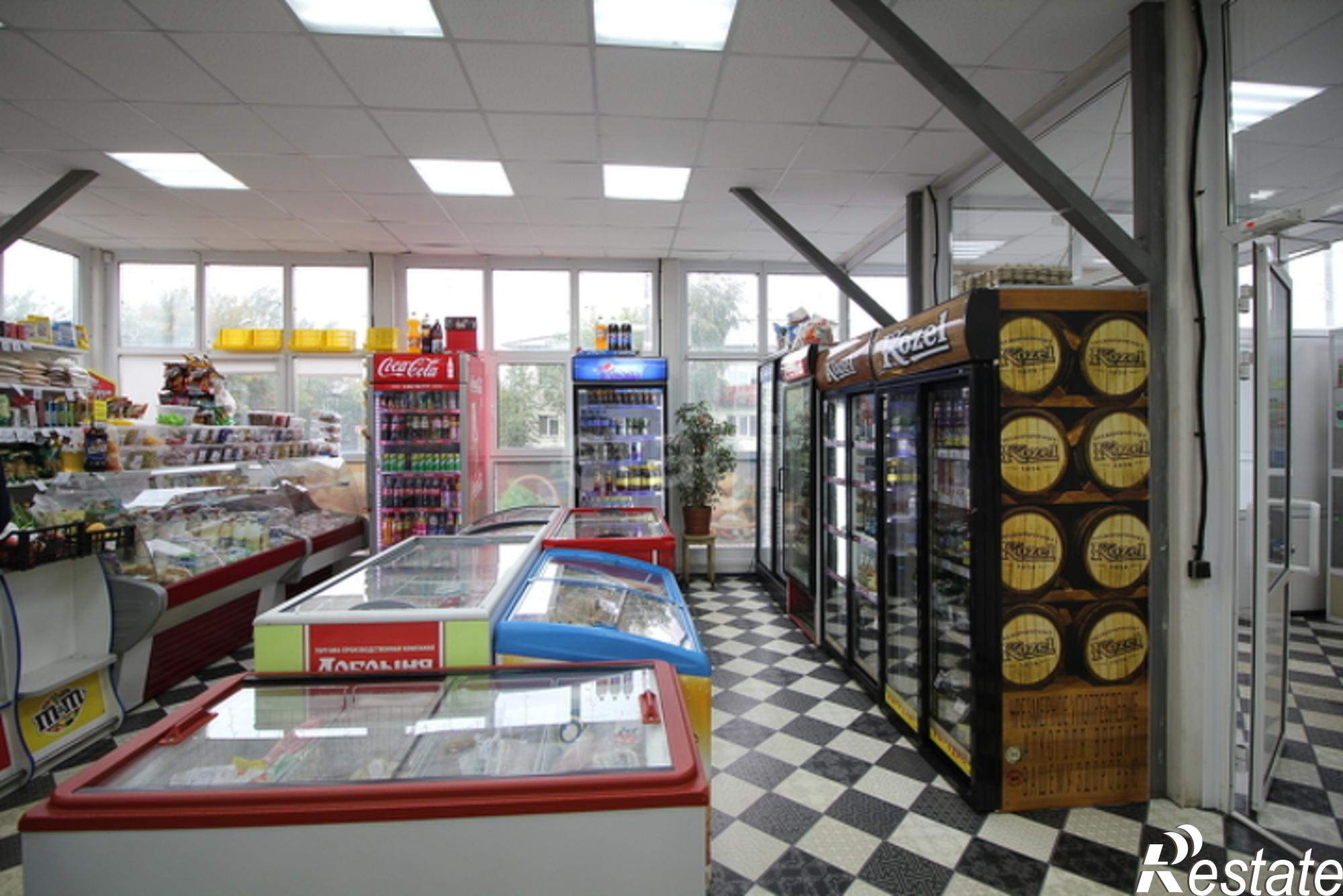Купить торговое помещение за 15 000 000 рублей на улица Олейникова