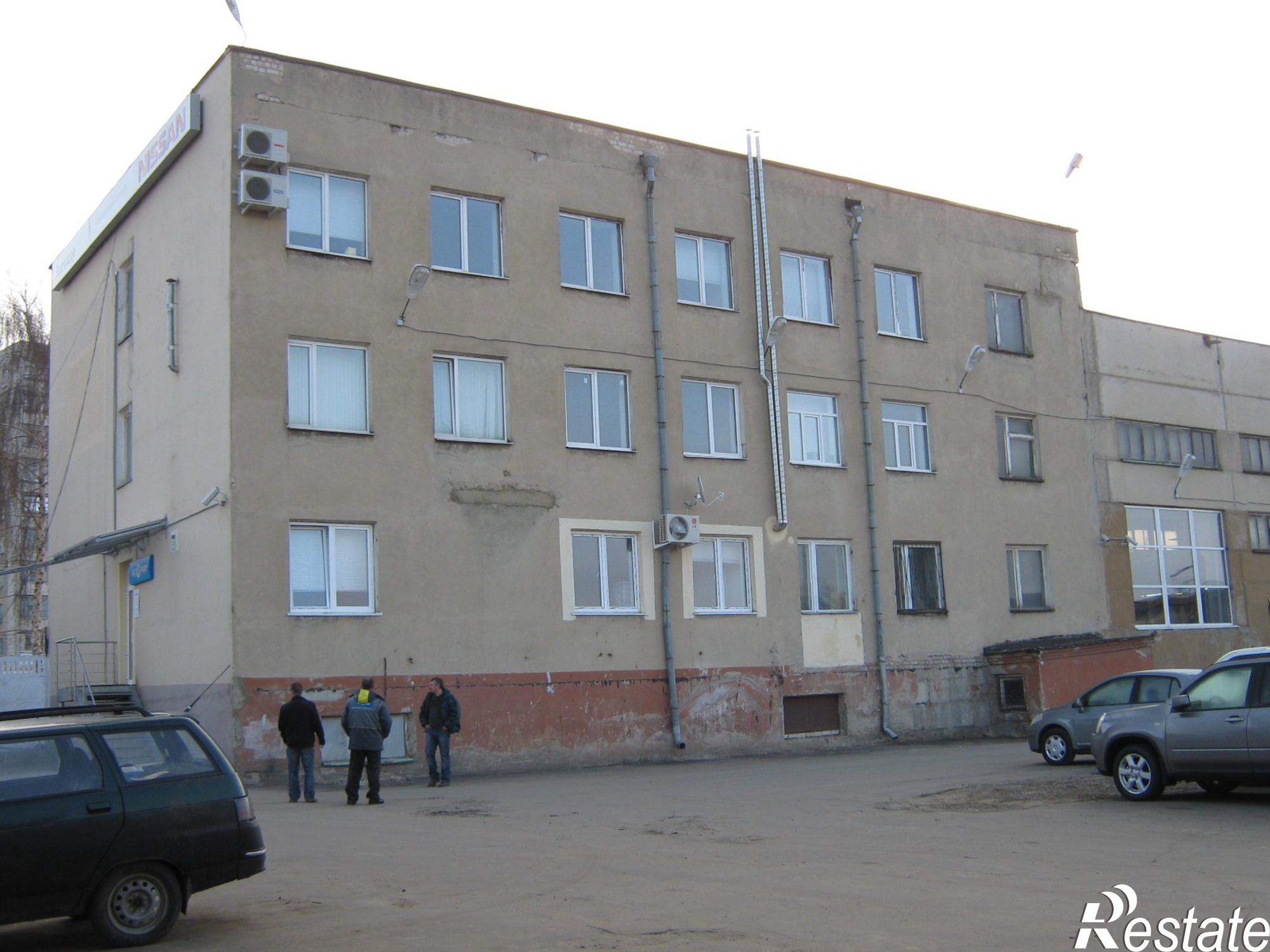 Купить помещение свободного назначения за 60 000 000 рублей на Паровозная ул., 4