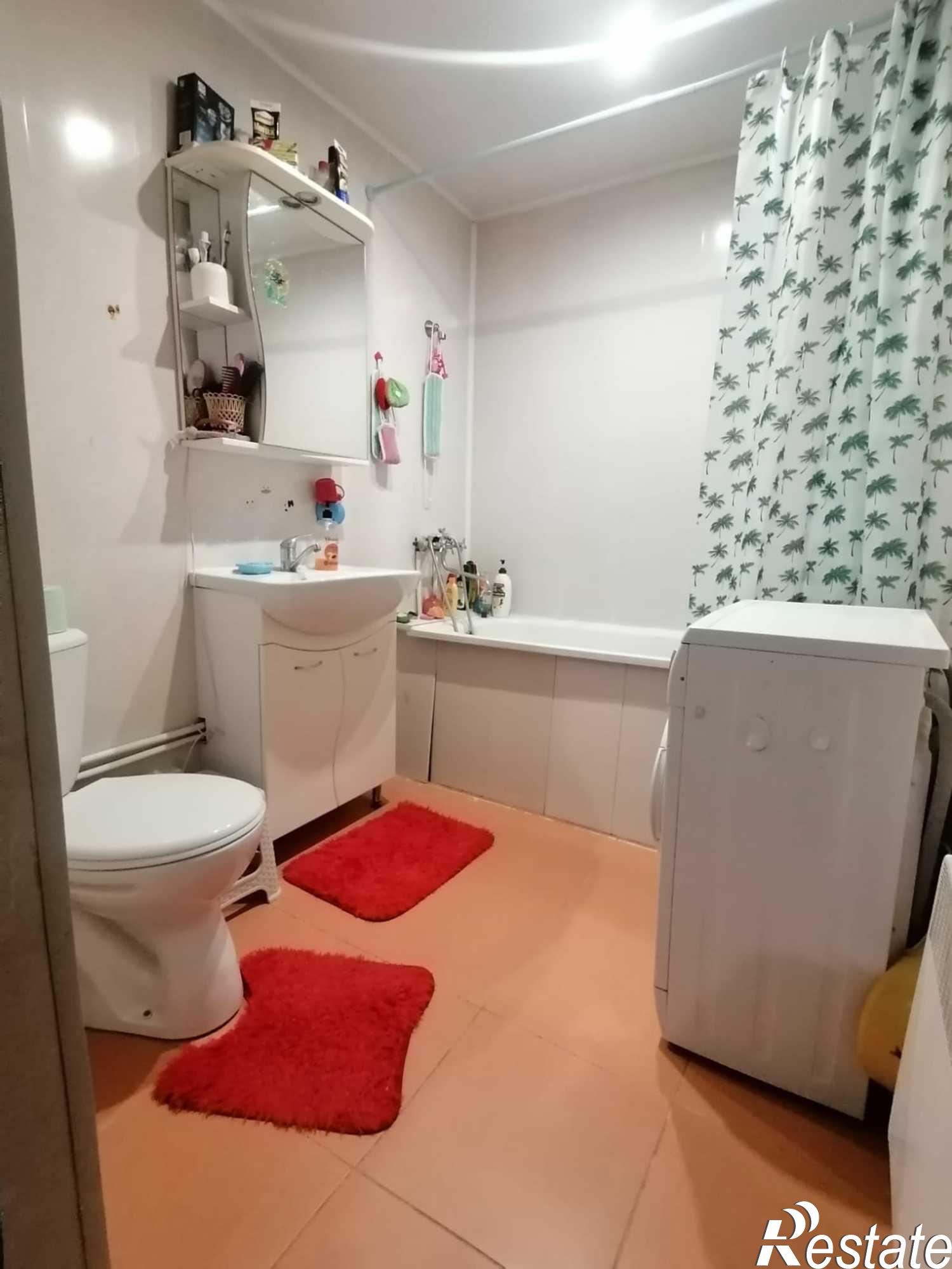 Купить дачу, дом, коттедж за 3 800 000 рублей на мкр. Шакша, Гвардейская, 43