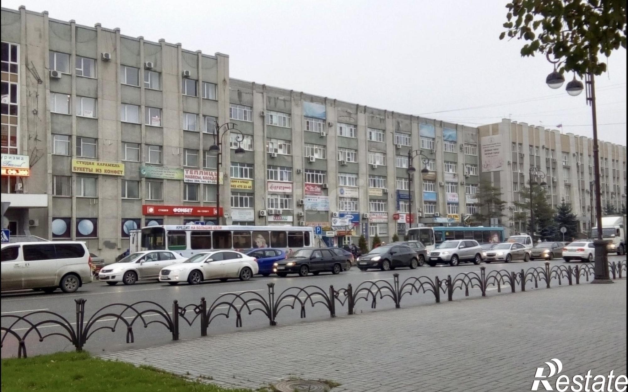 Купить помещение свободного назначения за 99 999 000 рублей на Республики 83