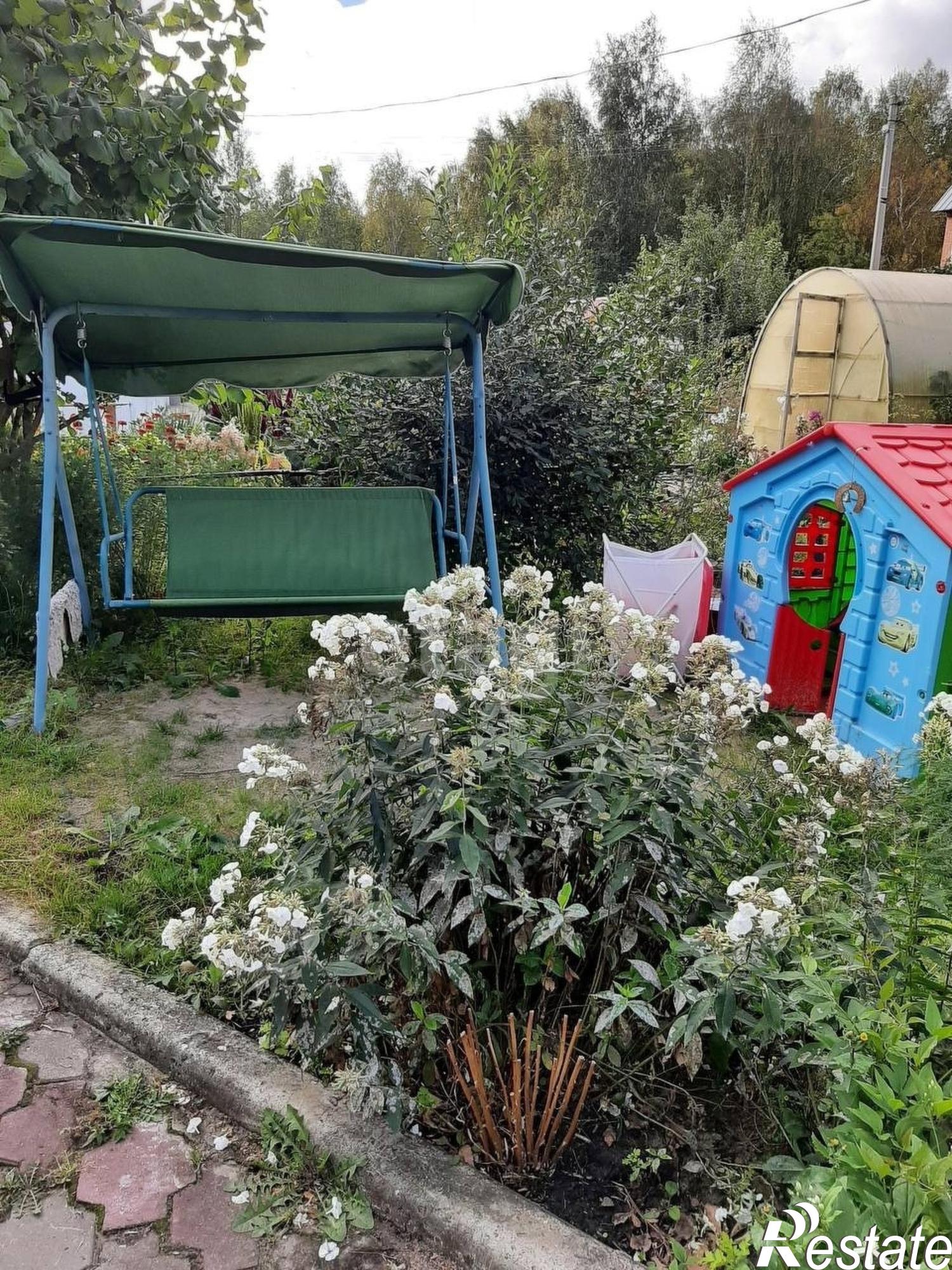 Купить дачу, дом, коттедж за 4 000 000 рублей на Солнечная, 2