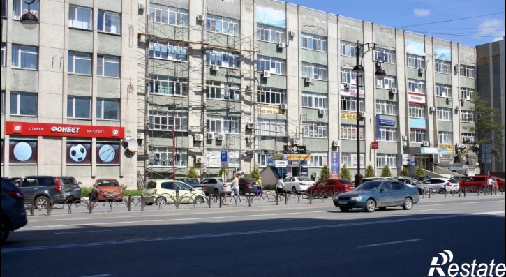 Помещение свободного назначения Республики 83