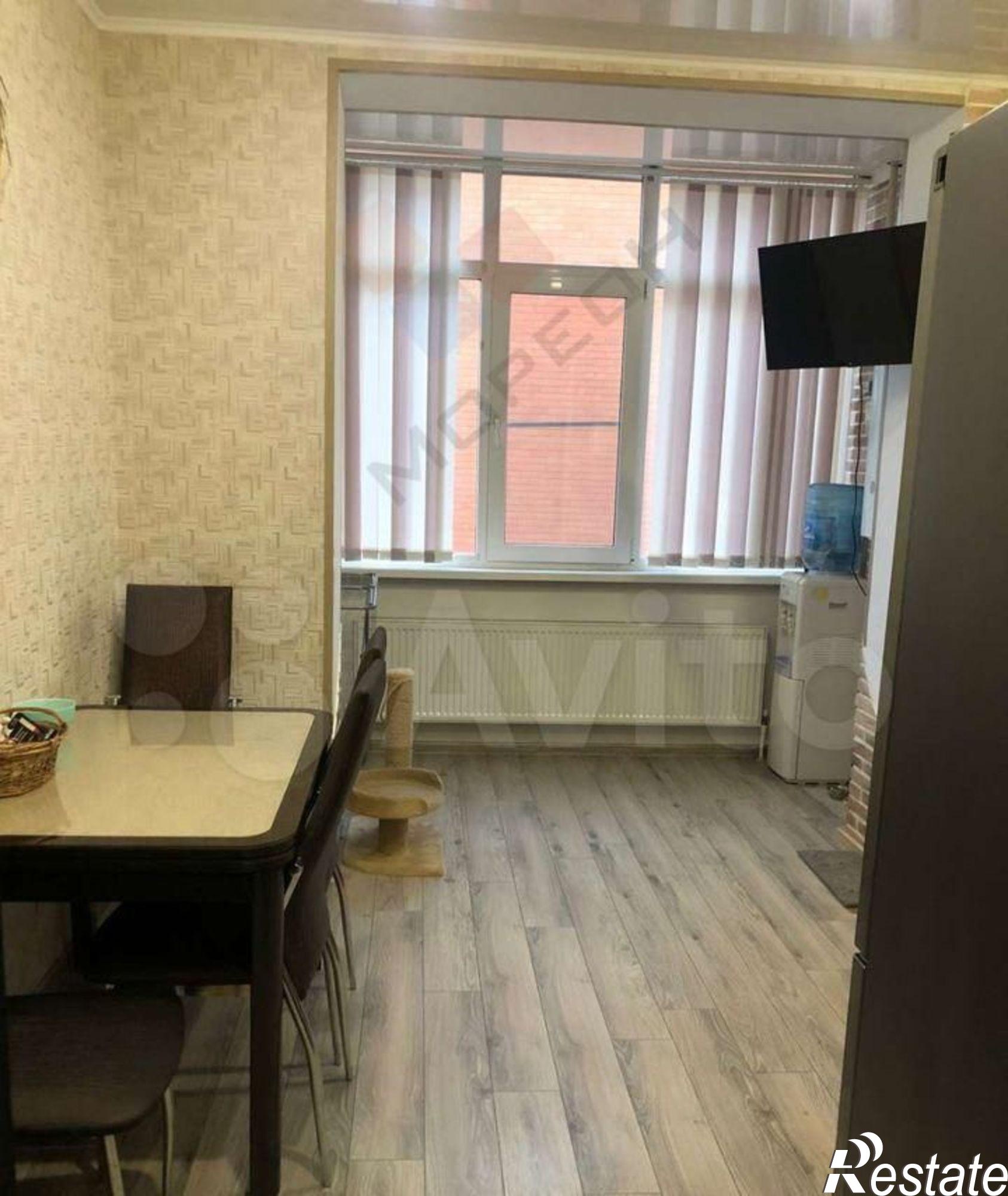 Купить квартиру за 3 700 000 рублей на Калинина ул, 81/к2