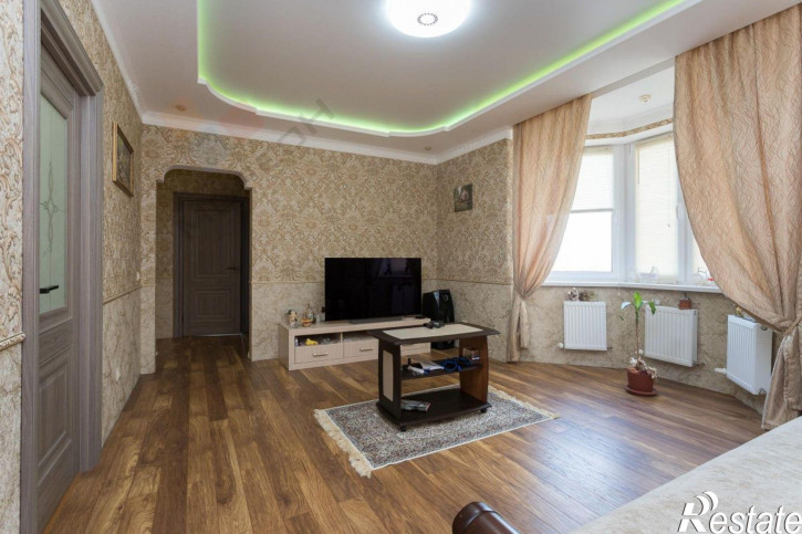 2-комн квартира Тополиная ул, 46к2