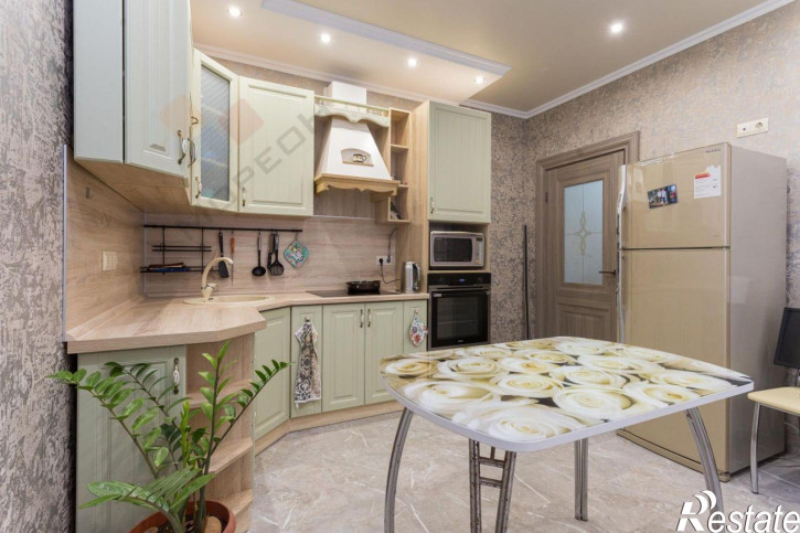 2-комн квартира Тополиная ул, 46к2