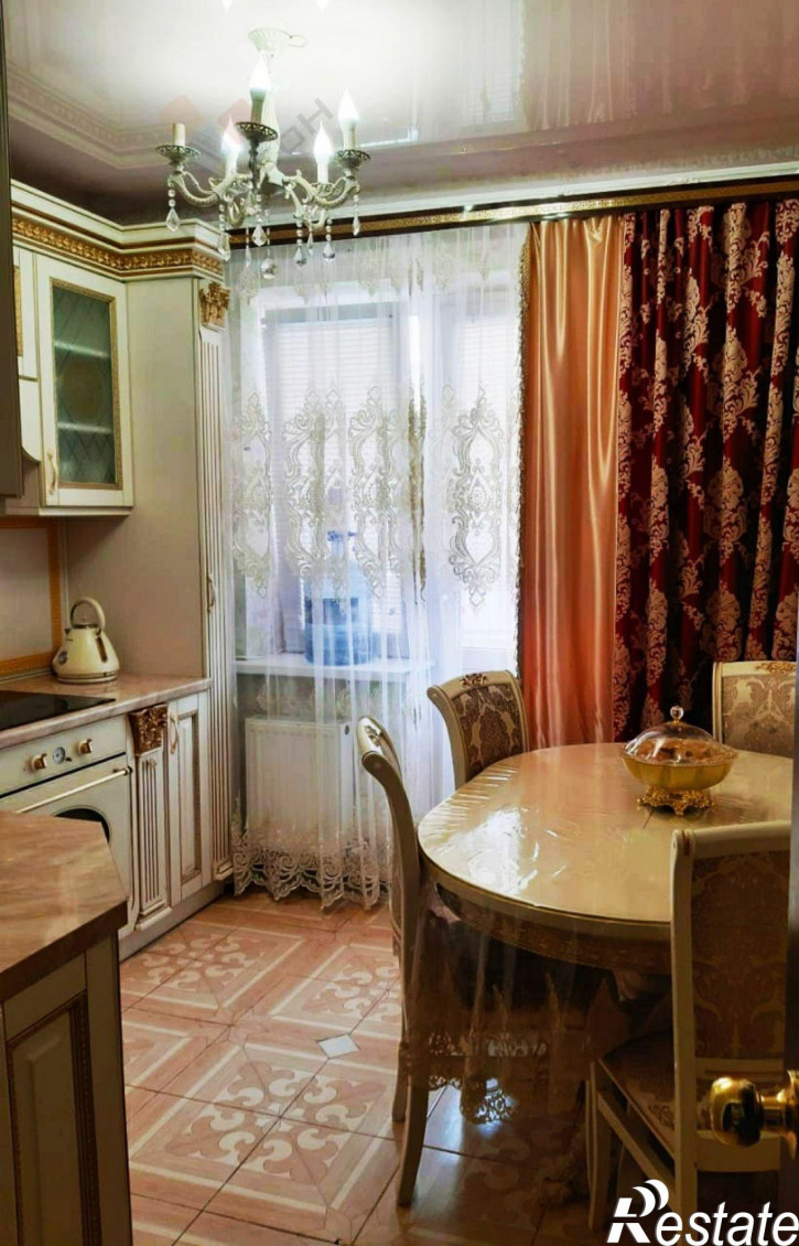 3-комн квартира Петра Метальникова ул, 5к1