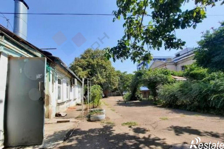 3-комн квартира Орджоникидзе ул, 79