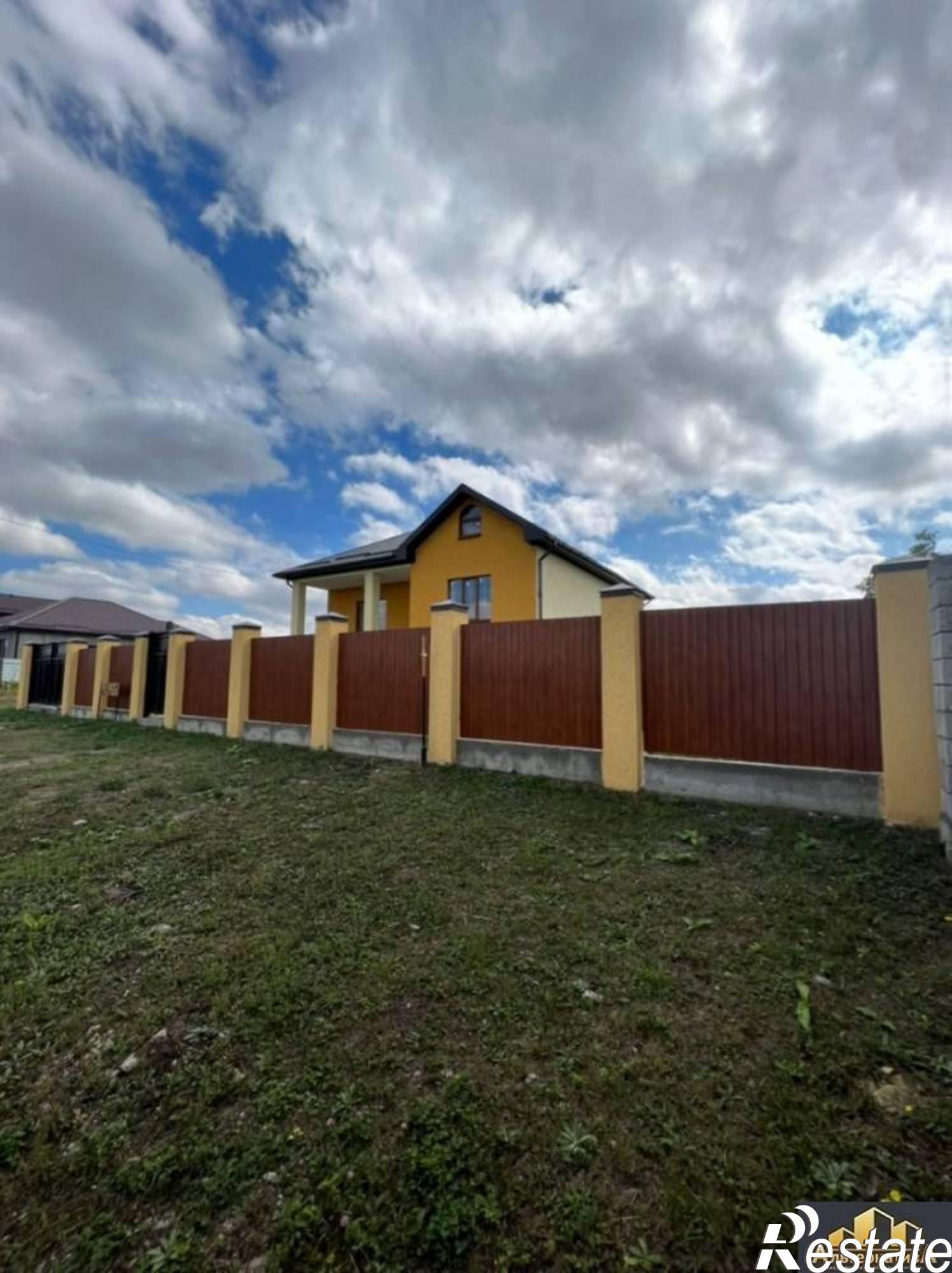 Купить дачу, дом, коттедж за 8 000 000 рублей на Механизаторов ул.