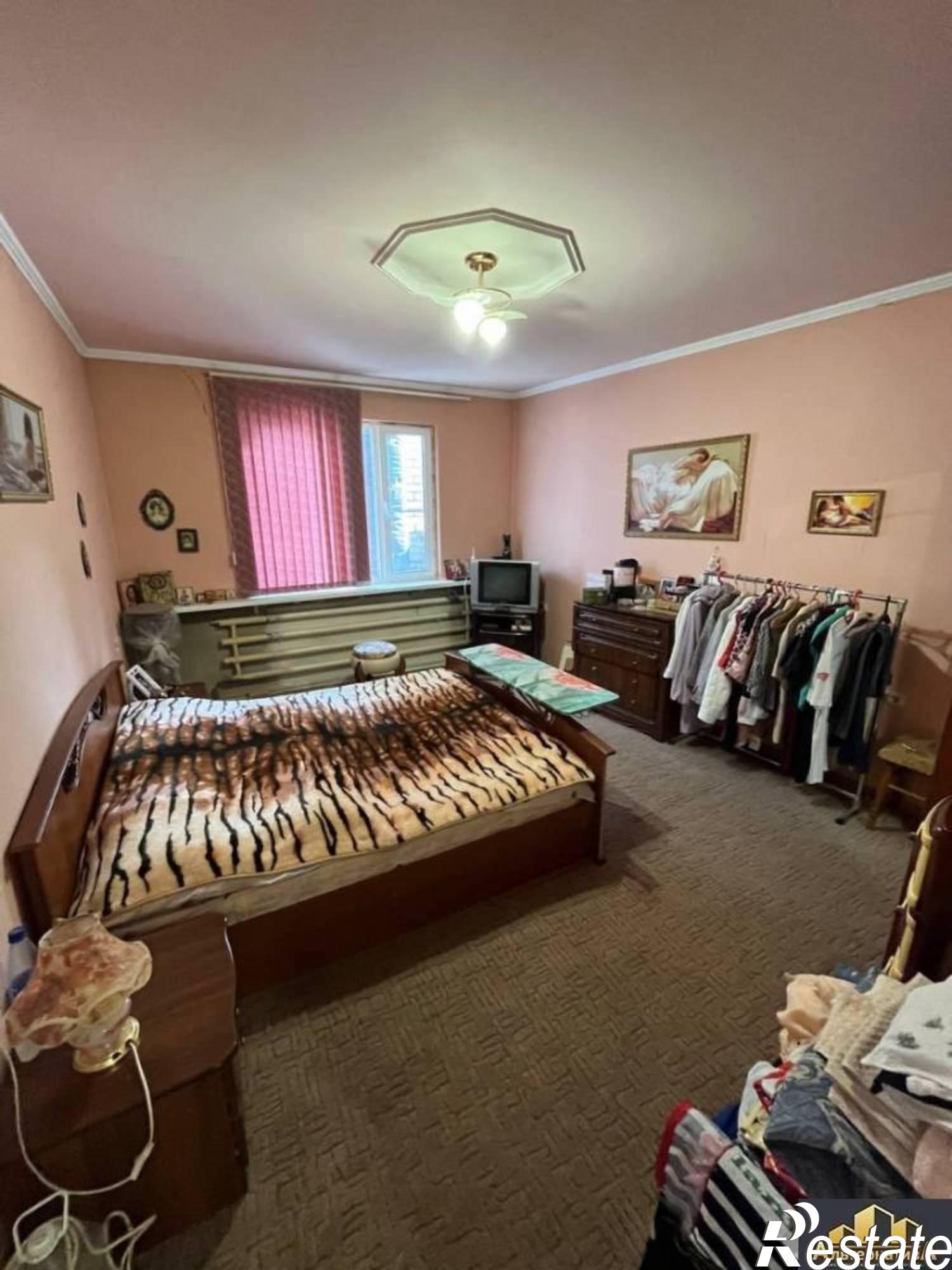 Купить дачу, дом, коттедж за 18 500 000 рублей на Грозненская ул.