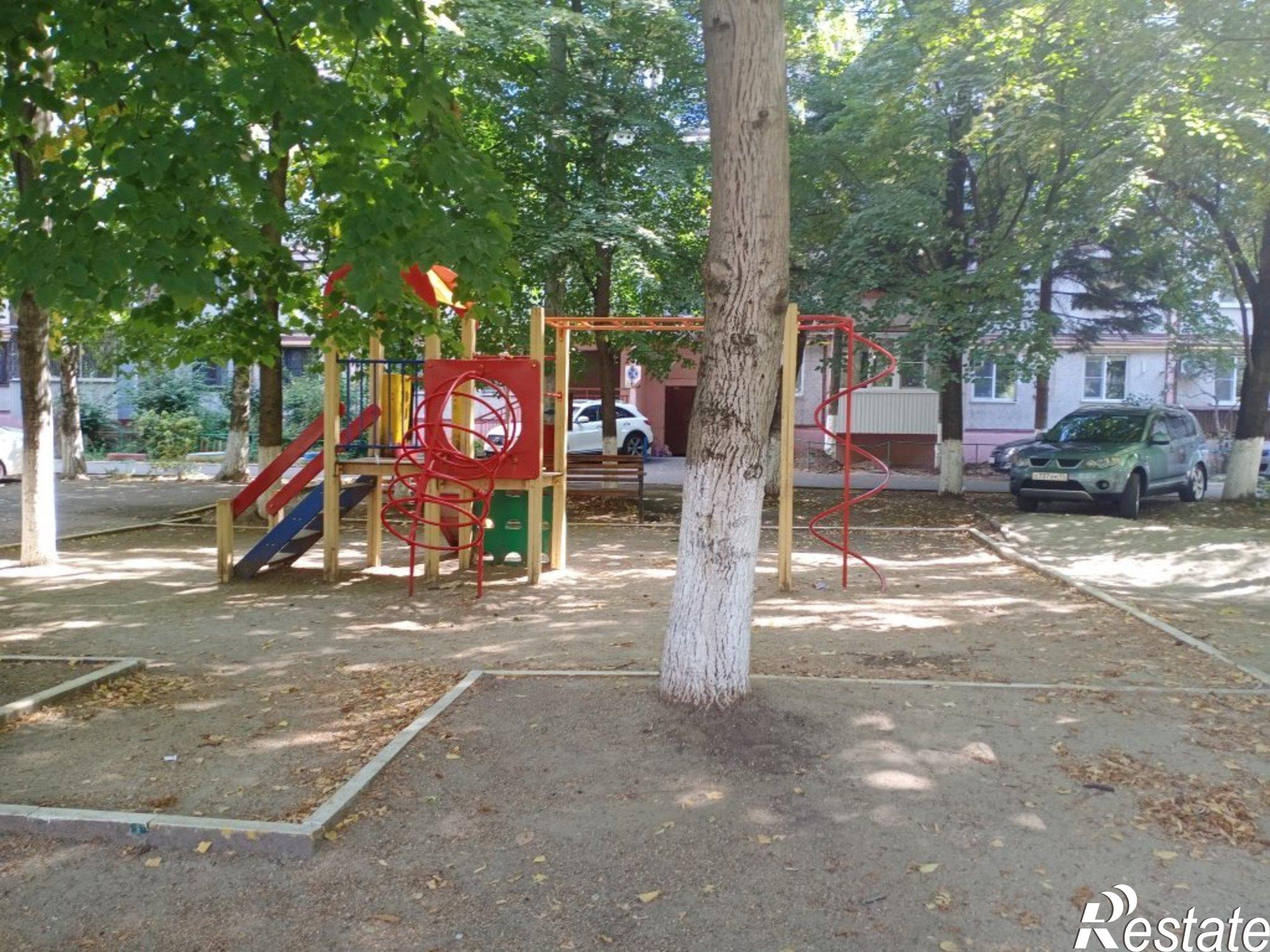 Купить квартиру за 7 000 000 рублей на Благоева 23