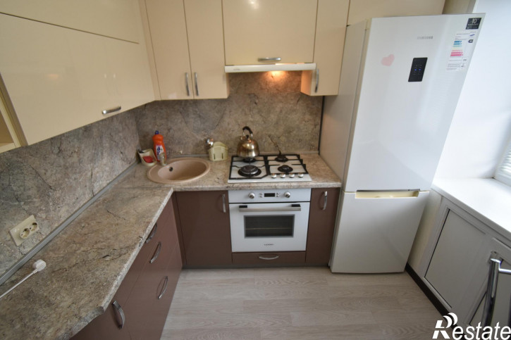 1-комн квартира Российская ул, 96