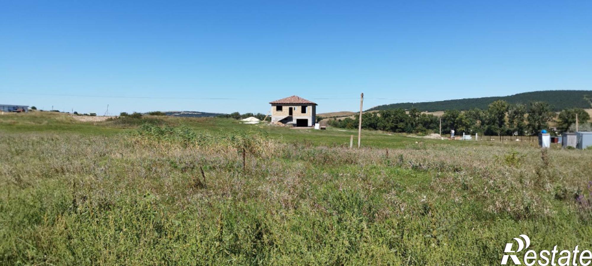 Купить землю, земельный участок за 2 550 000 рублей на село Строгоновка