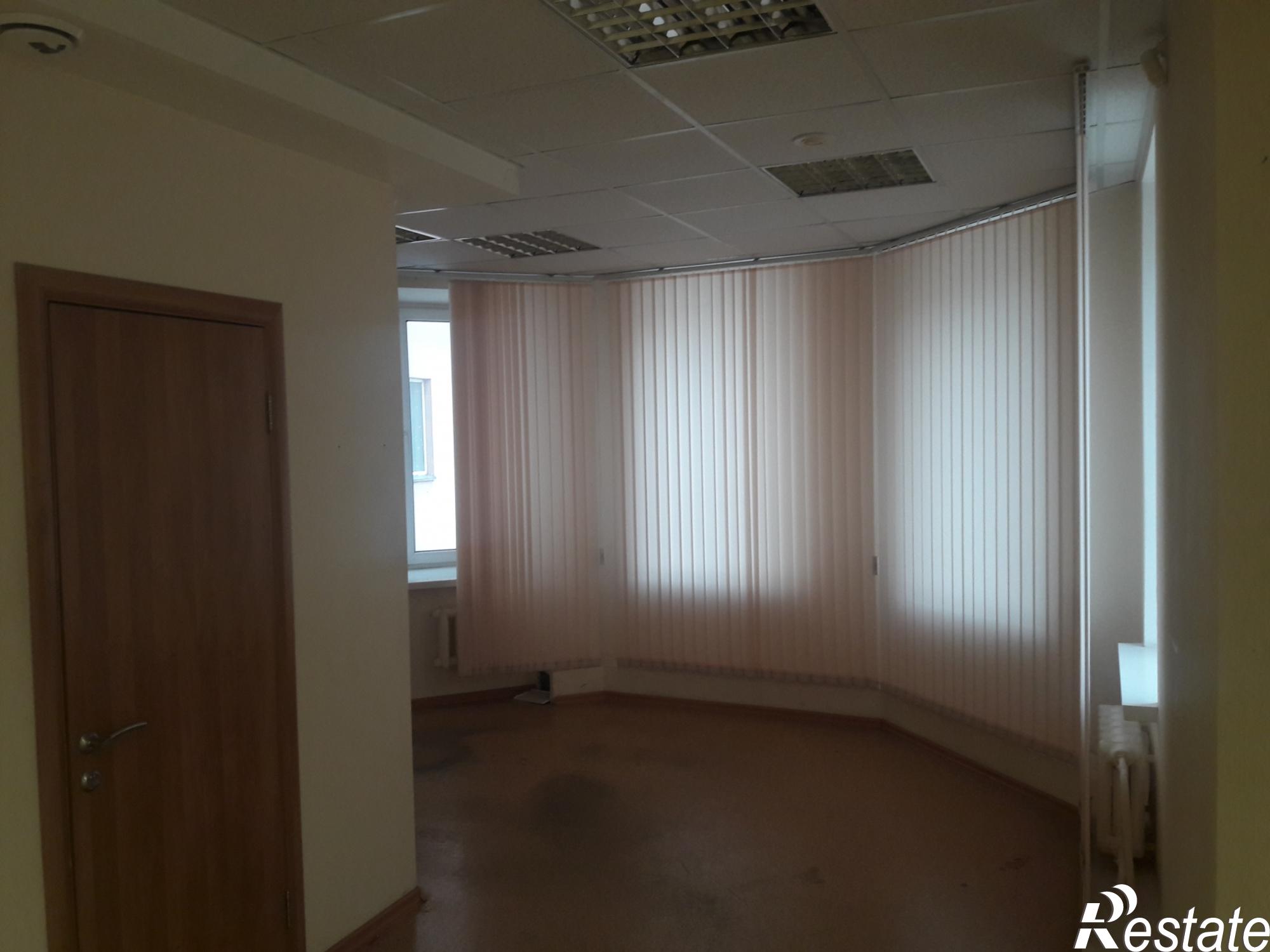 Купить офис, помещение под офис за 42 000 000 рублей на 20-летия Октября ул., 66